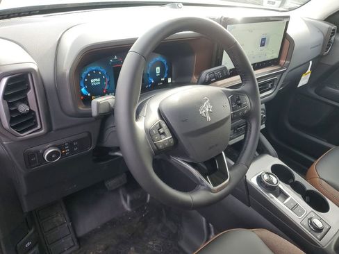 New 2025 Ford Bronco Sport Outer Banks w/ Sasquatch Outer Banks Package AWD/4WD image 11