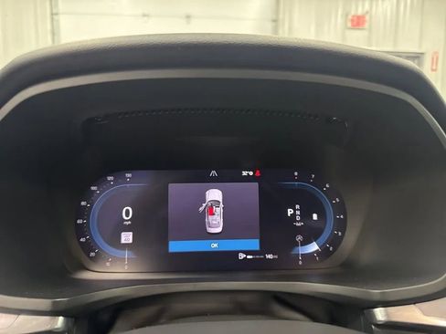 Used 2024 Volvo S60 B5 Core image 10