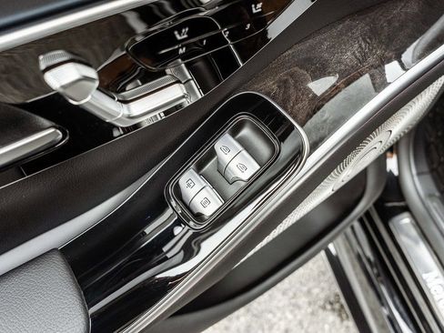 Used 2022 Mercedes-Benz S 500 4MATIC image 42