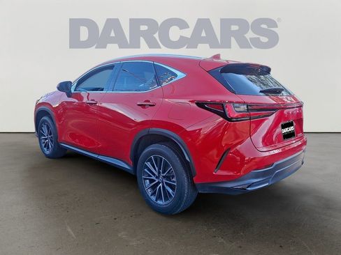 Used 2023 Lexus NX 250 FWD w/ Towing Package (2000 Lbs) image 4