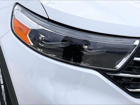 Used 2023 Ford Explorer XLT w/ Equipment Group 202A image 35