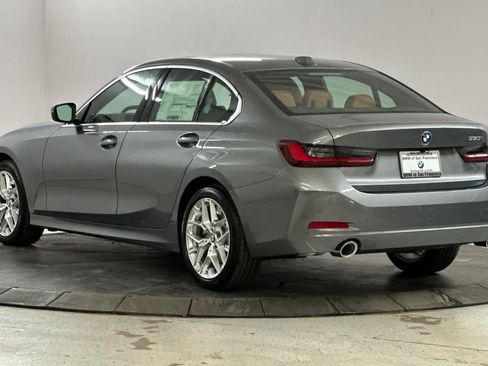 Used 2025 BMW 330i Sedan w/ Premium Package image 6