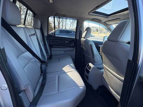 Used 2017 Honda Ridgeline RTL-E image 23