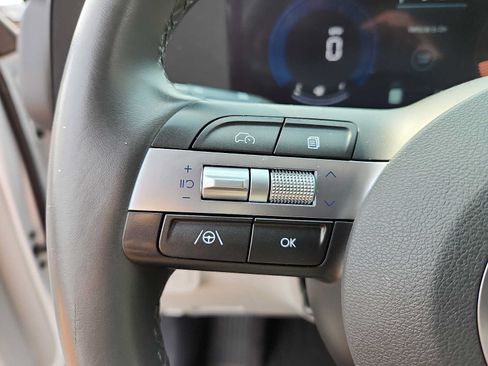 Used 2024 Hyundai Kona SEL AWD/4WD image 21