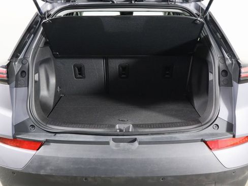 Used 2022 Chevrolet Bolt EUV LT w/ Driver Confidence Package image 18