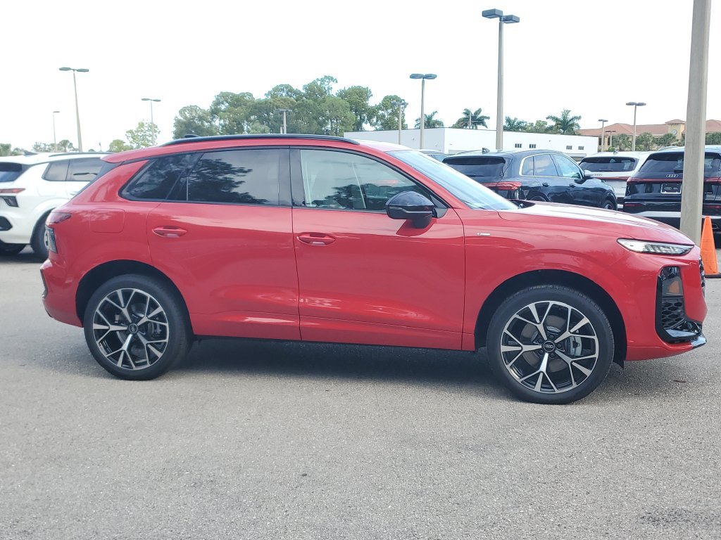 New 2026 Audi Q3 quattro 2.0T AWD/4WD image 4