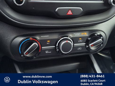 Used 2023 Kia Soul LX w/ Option Group 015 image 20