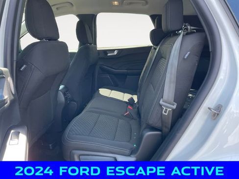 New 2024 Ford Escape Active w/ Tech Pack #2 AWD/4WD image 13