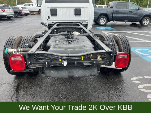 Used 2025 RAM 5500 Tradesman image 16