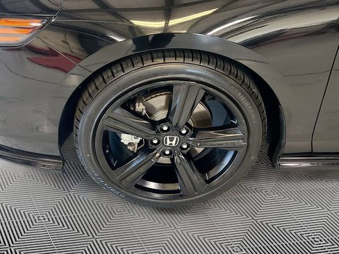 Used 2024 Honda Accord Sport image 30