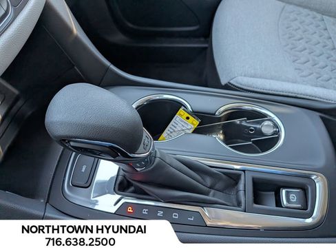 Used 2024 Chevrolet Equinox LS image 15