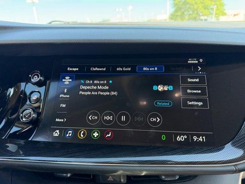 Used 2023 Buick Envision Essence FWD image 14