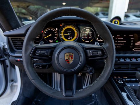 Certified 2022 Porsche 911 GT3 image 33