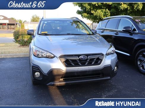 Used 2022 Subaru Crosstrek 2.5i Sport w/ Moonroof Package AWD/4WD image 5