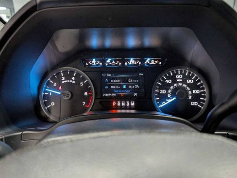 Used 2020 Ford F150 XLT w/ Equipment Group 302A Luxury AWD/4WD image 24