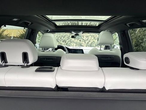 Certified 2023 BMW X5 xDrive40i w/ Executive Package image 11