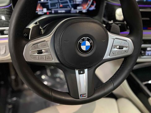 Used 2021 BMW 750i xDrive w/ Executive Package AWD/4WD image 58
