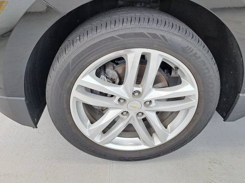 Used 2019 Chevrolet Equinox Premier FWD image 34