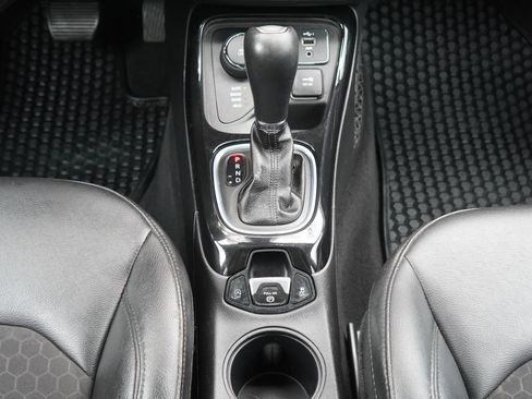 Used 2019 Jeep Compass Latitude AWD/4WD image 21