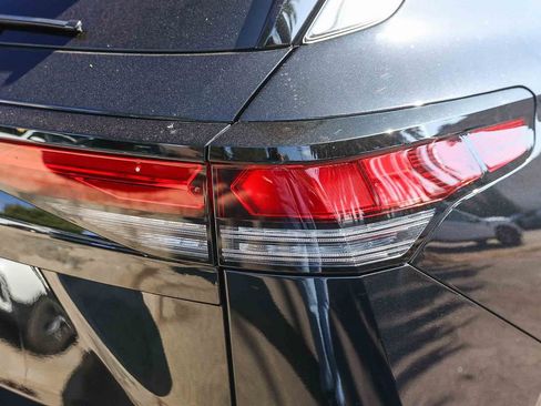 New 2025 Volkswagen Tiguan S image 11