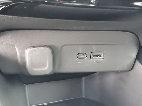 New 2026 Chevrolet Trax LT w/ Driver Confidence Package FWD image 31