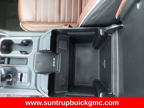 Used 2025 GMC Sierra 1500 Denali Ultimate image 32