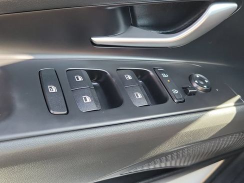 New 2026 Hyundai Elantra SE FWD image 15