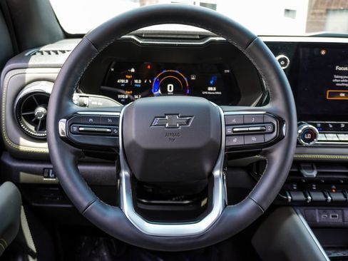 Used 2023 Chevrolet Colorado ZR2 w/ Desert Boss Special Edition image 27