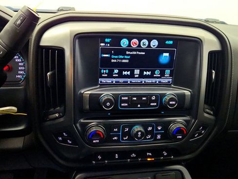 Used 2018 Chevrolet Silverado 1500 LTZ Z71 w/ LTZ Plus Package AWD/4WD image 17