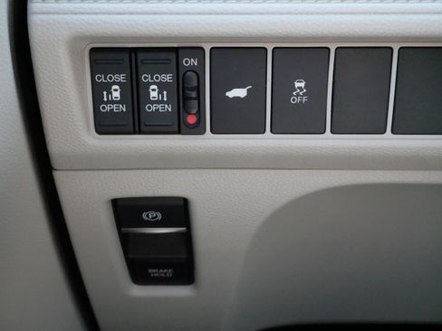 Certified 2026 Honda Odyssey EX-L image 26
