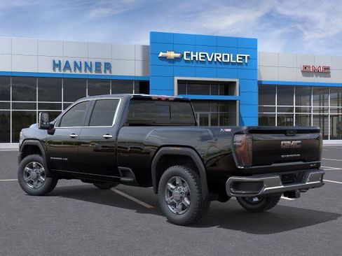 New 2026 GMC Sierra 3500 SLT w/ SLT Convenience Package image 21