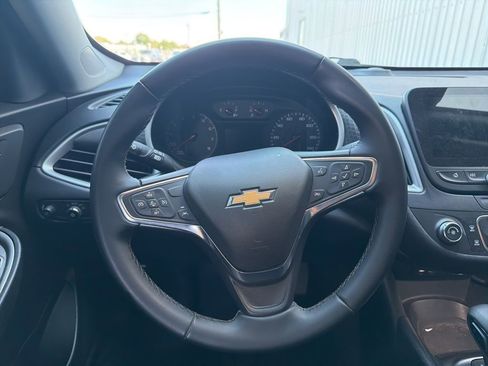Used 2024 Chevrolet Malibu RS image 15