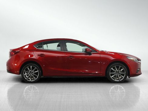 Used 2018 MAZDA MAZDA3 Touring image 3