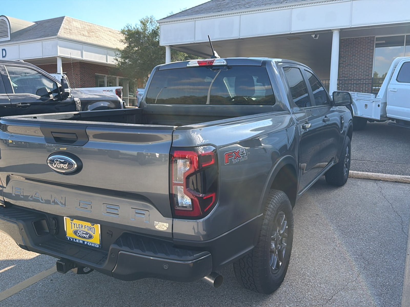 New 2026 Ford Ranger XLT w/ FX4 Off-Road Package AWD/4WD image 11