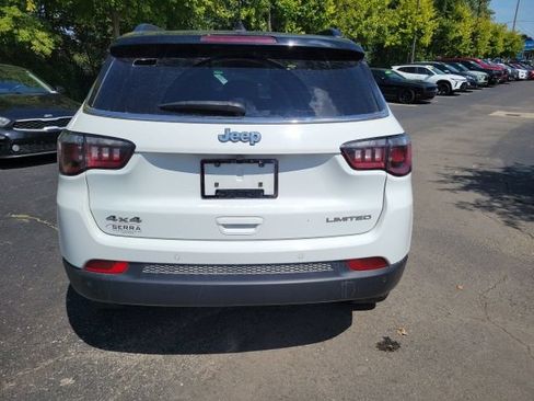 Used 2024 Jeep Compass Limited AWD/4WD image 4