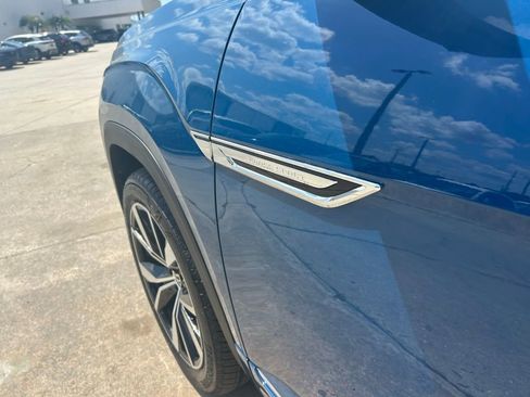 New 2026 Volkswagen Atlas Cross Sport SEL Premium R-Line AWD/4WD image 29