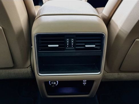 Certified 2023 Porsche Cayenne Coupe AWD/4WD image 26