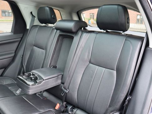 Used 2019 Land Rover Discovery Sport HSE image 15