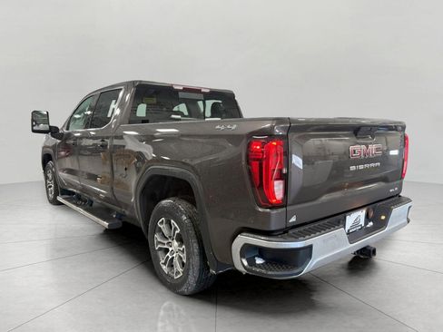 Used 2020 GMC Sierra 1500 SLE w/ SLE Value Package image 6