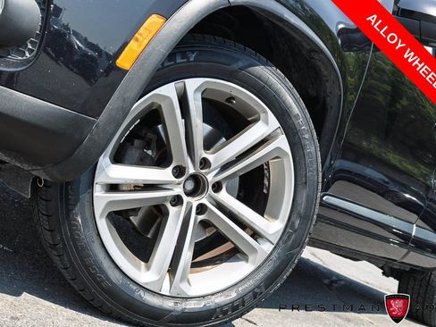 Used 2017 Volkswagen Tiguan Sport AWD/4WD image 11