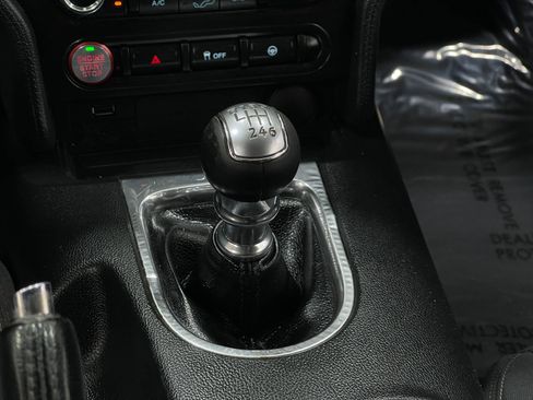 Used 2018 Ford Mustang GT RWD image 26