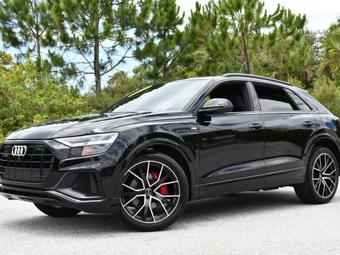 Used 2020 Audi Q8 Premium Plus w/ Premium Plus Package AWD/4WD image 24
