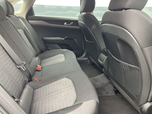 Used 2025 Kia K5 LXS FWD image 16