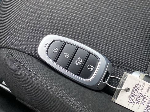 Used 2022 Hyundai Tucson Blue image 24