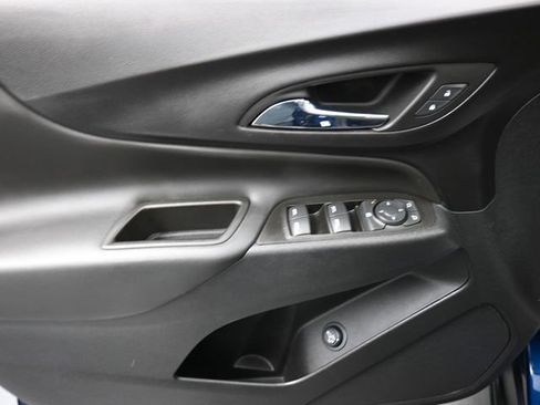 Used 2022 Chevrolet Equinox LT FWD image 13