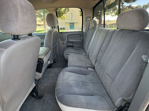 Used 2004 Dodge Ram 2500 Truck SLT w/ Trailer Tow Group image 10