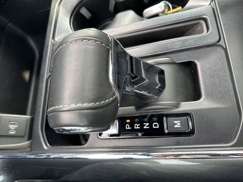 Used 2022 Ford F150 XLT w/ Equipment Group 302A High image 17