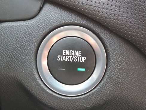 Used 2024 Chevrolet Equinox Premier FWD image 36