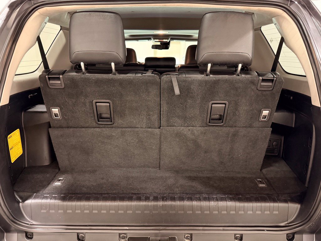 Used 2022 Toyota 4Runner SR5 Premium w/ Moonroof Package RWD image 10