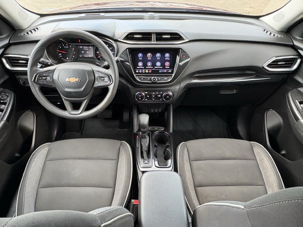 Used 2021 Chevrolet TrailBlazer LT w/ Convenience Package FWD image 24